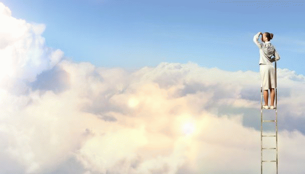 آموزش افزایش بازدید سایت: چکیده تجربیات نی‌نی‌سایت، سوالات متداول و راهنمای عملی